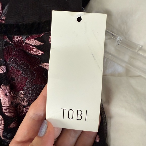 Elegant Tobi Black Dress with Pink Floral Design size medium - Picture 9 of 9